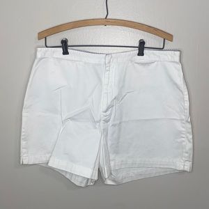 🎱Vintage 00” Tommy Hilfiger shorts Size 16!